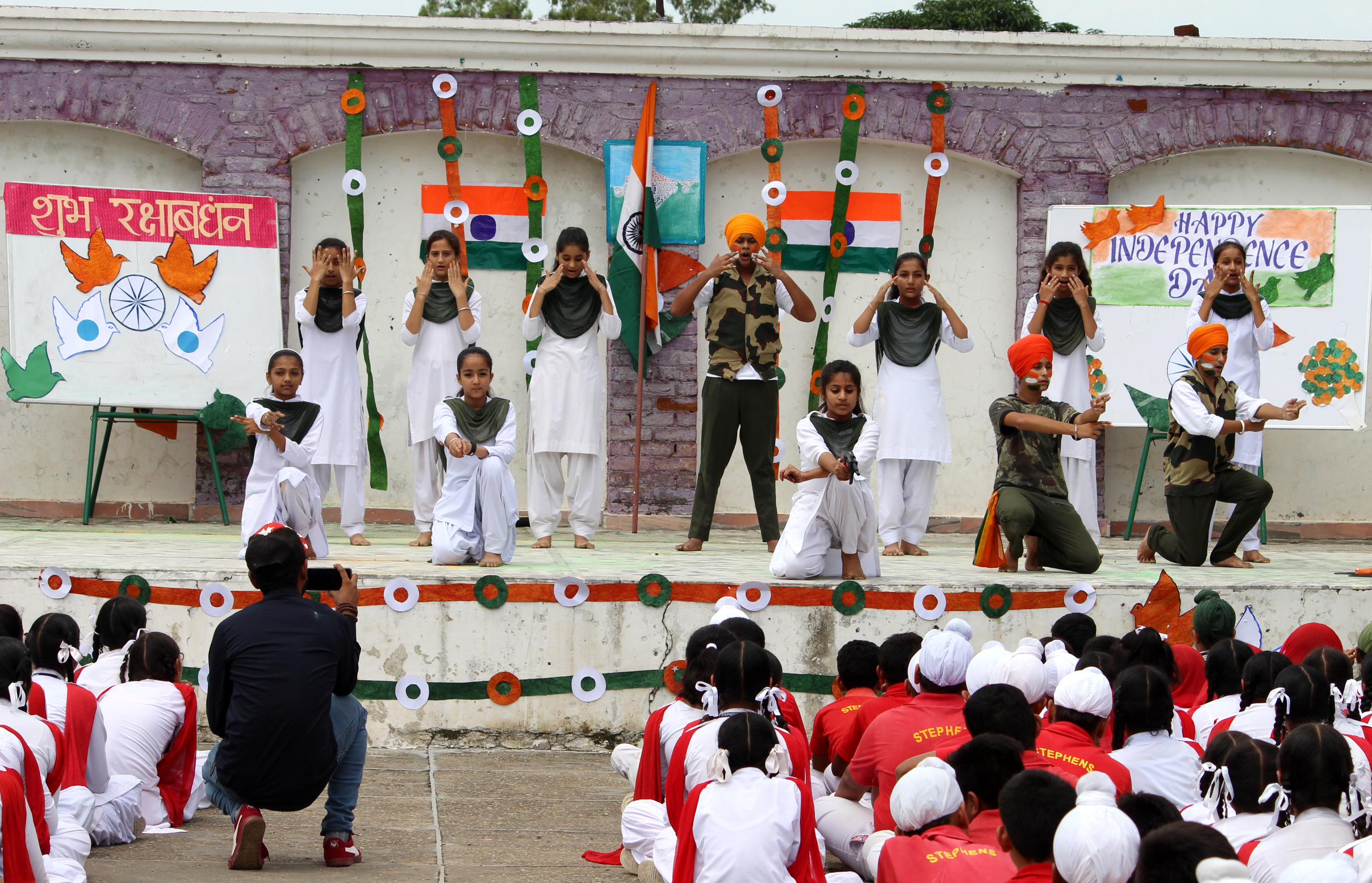 Stephens International Public School Celebrates Independence Day and Raksha Bandhan
