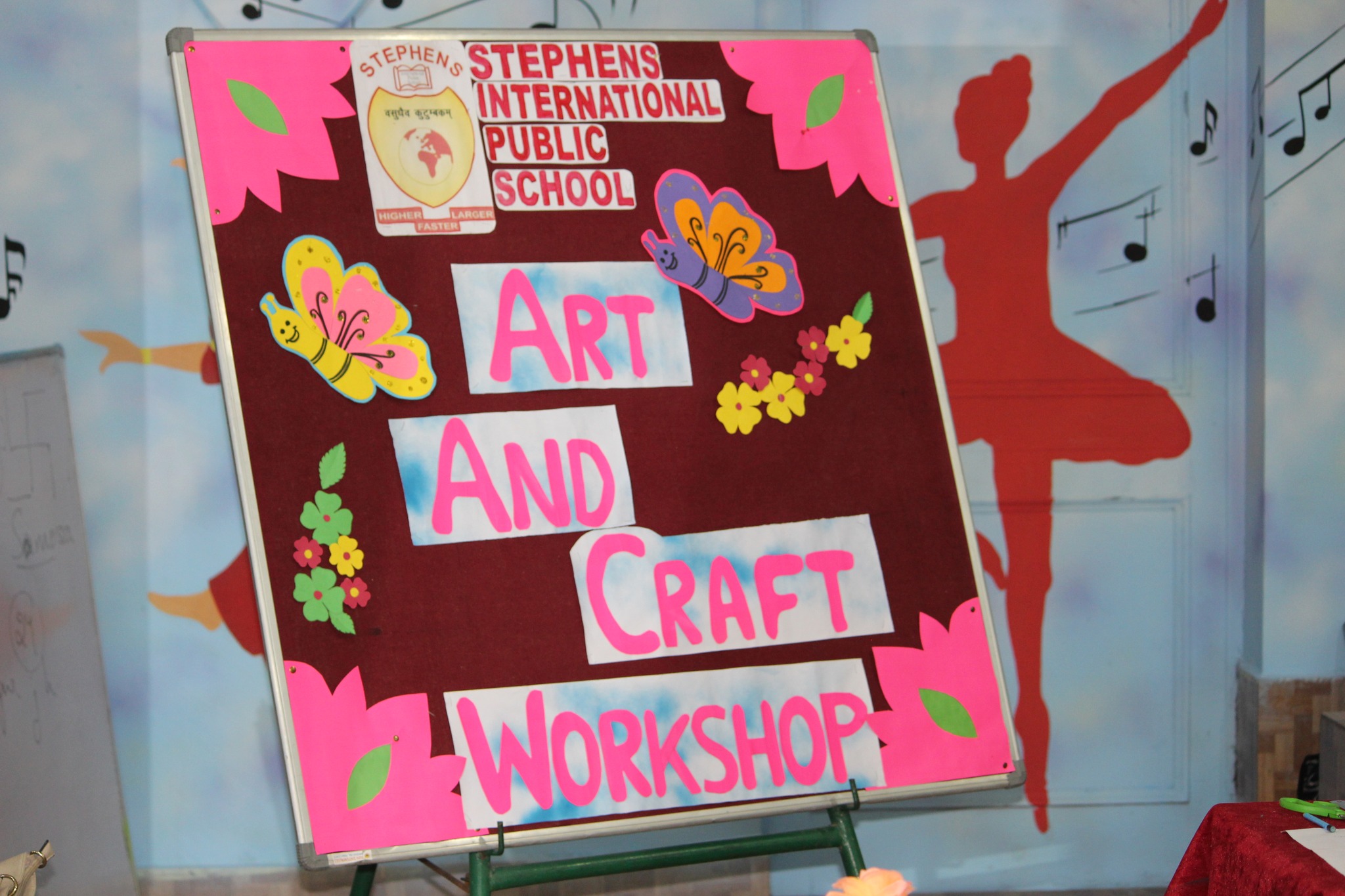 COMPREHENSIVE WORKSHOP ON ART & CRAFT.